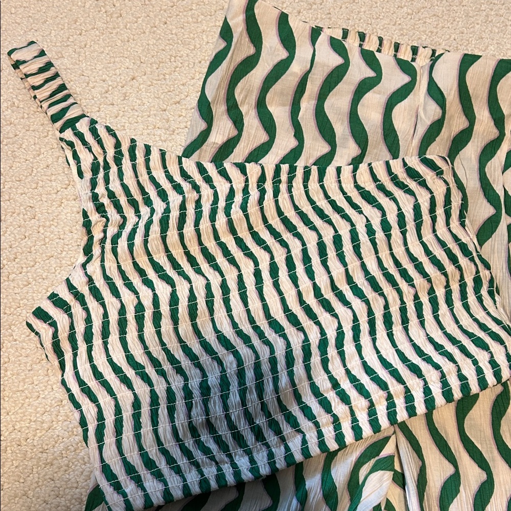 Mango Green And White Patterned Set - image 2